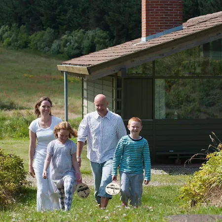 Ferienhaus Holiday Cxxviii *
